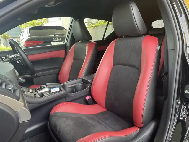 レクサス ＣＴ 200h Fスポーツ Xライン 和歌山県 2015(平27)年 8.2万km ブラック ハイブリッド車/サンルーフ/純正ＳＤナビ/（CD/DVD/BD/BT/フルセグ/FM/AM/MSV）/バックカメラ/レーダークルーズコントロール/LEDヘッドライト/ハーフレザーシート/シートヒーター/純正17インチアルミホイール/スマートキー/ETC