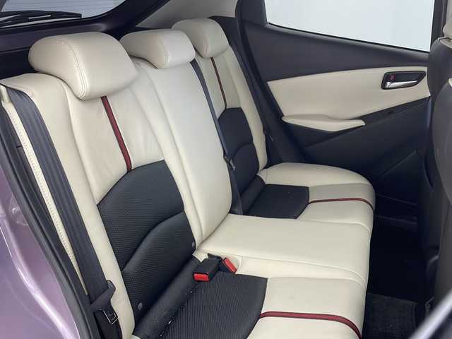マツダ デミオ 13S Lパッケージ 兵庫県 2014(平26)年 4.7万km スモーキーローズマイカ ・純正ナビ＆Bluetooth＆CD/DVD＆USB＆TV/・バックカメラ/・前方ドライブレコーダー/・純正フロアマット/・ハーフレザーシート/・純正15インチアルミホイール/・ABS/・横滑り防止機能/・盗難防止装置/・オートライト/・LEDヘッドライト/・W＋サイドエアバック/・MTモード付AT/・アイドリングストップ/・スマートキー/・AACエアコン