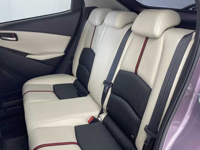 マツダ デミオ 13S Lパッケージ 兵庫県 2014(平26)年 4.7万km スモーキーローズマイカ ・純正ナビ＆Bluetooth＆CD/DVD＆USB＆TV/・バックカメラ/・前方ドライブレコーダー/・純正フロアマット/・ハーフレザーシート/・純正15インチアルミホイール/・ABS/・横滑り防止機能/・盗難防止装置/・オートライト/・LEDヘッドライト/・W＋サイドエアバック/・MTモード付AT/・アイドリングストップ/・スマートキー/・AACエアコン