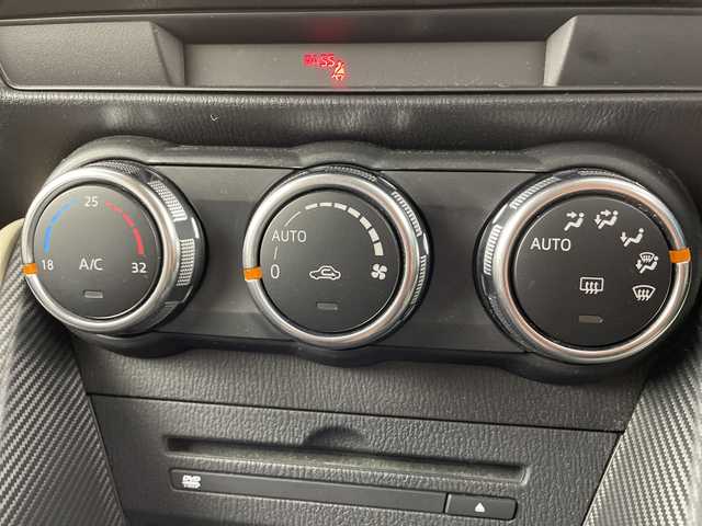 マツダ デミオ 13S Lパッケージ 愛知県 2014(平26)年 4.7万km スモーキーローズマイカ 禁煙車/純正7インチナビ/（CD/DVD/Bluetooth/ワンセグTV/SD)/バックカメラ/衝突軽減ブレーキ/ヘッドアップディスプレイ/ETC/ドライブレコーダー/ハーフレザーシート/アイドリングストップ/純正15インチアルミホイール/スマートキー/スペアキー1本/プッシュスタート/オートライト/LEDヘッドライト/純正フロアマット/オートエアコン/横滑り防止装置