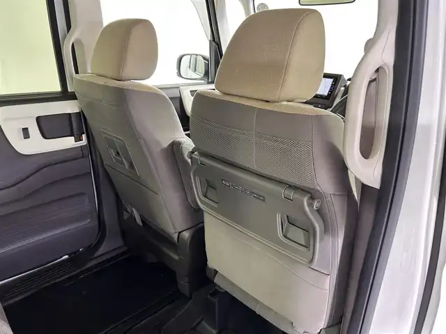 ホンダ Ｎ ＢＯＸ EX 佐賀県 2021(令3)年 1.6万km プラチナホワイトパール 純正7型ナビ/AM/FM/CD/DVD/フルセグ/USB/Bluetooth/両側パワースライドドア/ホンダセンシング/衝突軽減システム/踏み間違い防止装置/衝突軽減システム/アダプティブクルーズコントロール/レーンアシスト/オートハイビーム/横滑り防止装置/コーナーセンサー/アイドリングストップ/シートヒーター/ロールサンシェード/チップアップリヤシート/ステアリングスイッチ/バックカメラ/ETC/純正14インチアルミホイール