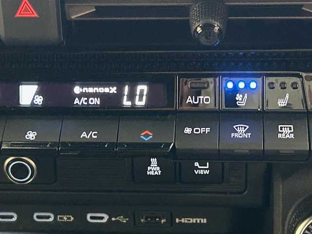 トヨタ ランドクルーザー ２５０ ZX 宮城県 2024(令6)年 2.1万km ベージュ サンルーフ/４WD/トヨタセーフティセンス/・プロアクティブドライビングアシスト/・プリクラッシュセーフティシステム/・リアクロストラフィックアラート/・リアカメラディテクション/・レーントレーシングアシスト/・レーンディパーチャーアラート/・レーダークルーズコントロール/・オートマチックハイビーム/・ロードサインアシスト/・後方車両接近告知/・ロードサインアシスト/純正メモリナビ/全方位カメラ/バックカメラ/マルチテレインセレクト/クロールコントロール/パーキングサポートブレーキ/ブレーキホールド/ブラインドスポットモニター/デジタルインナーミラー/パドルシフト/フルセグテレビ/JBLサウンド/Bluetooth/リモートエアコン/純正LEDヘッドライト/オートライト/コーナーセンサー/パワーシート/全席シートヒーター/全席エアシート/純正ドライブレコーダー/純正ビルトインETC2.０/電動リアゲート/寒冷地仕様