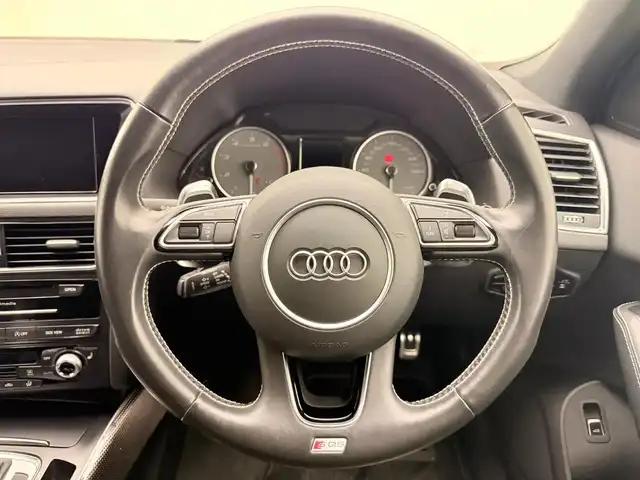アウディ ＳＱ５ 兵庫県 2015(平27)年 8.9万km ムーンライトブルーパールエフェクト 純正HDDナビ/フルセグ CD DVD BT MSV/バックカメラ/コーナーセンサー/レーダークルーズコントロール/BSM/LKA/ビルトインETC/4WD/パワーシート/シートヒーター/レザーシート/パワーバックドア/HIDヘッドライト/オートライト/スマートキー/取扱い説明書