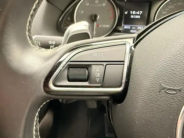 アウディ ＳＱ５ 兵庫県 2015(平27)年 8.9万km ムーンライトブルーパールエフェクト 純正HDDナビ/フルセグ CD DVD BT MSV/バックカメラ/コーナーセンサー/レーダークルーズコントロール/BSM/LKA/ビルトインETC/4WD/パワーシート/シートヒーター/レザーシート/パワーバックドア/HIDヘッドライト/オートライト/スマートキー/取扱い説明書