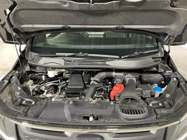 ホンダ ステップワゴン スパーダ 福岡県 2023(令5)年 2.5万km クリスタルブラックパール 禁煙車/ワンオーナー/純正11.4インチナビ/フルセグテレビ/マルチビューカメラ/両側パワースライドドア/パワーバックドア/ミラー一体型ドライブレコーダー前後/ETC/レーダークルーズコントロール