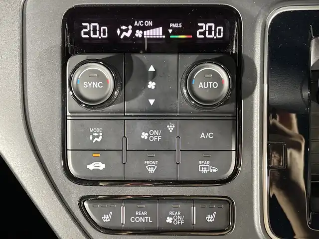 ホンダ ステップワゴン スパーダ 福岡県 2023(令5)年 2.5万km クリスタルブラックパール 禁煙車/ワンオーナー/純正11.4インチナビ/フルセグテレビ/マルチビューカメラ/両側パワースライドドア/パワーバックドア/ミラー一体型ドライブレコーダー前後/ETC/レーダークルーズコントロール