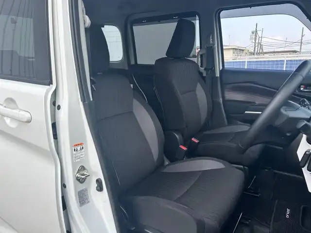 スズキ ソリオ バンディット HV MV 千葉県 2023(令5)年 0.9万km ピュアホワイトP 純正メモリナビ/（CD/DVD/BT/TV)/バックカメラ/衝突被害軽減システム/車線逸脱警報/レーダークルーズコントロール/パワースライドドア/ヘッドアップディスプレイ/シートヒーター/ETC/ドライブレコーダー/アイドリングストップ/LEDヘッドライト/フォグランプ/オートライト/ウィンカーミラー/電動格納ミラー/純正15インチAW/シートヒーター/プッシュスタート/ドアバイザー/取扱説明書/保証書