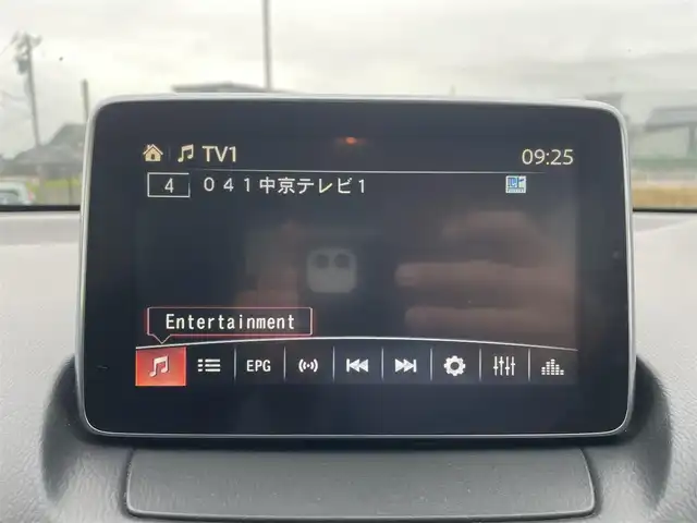 マツダ デミオ 13S 富山県 2015(平27)年 4.9万km メテオグレーマイカ ＬＥＤコンフォートパッケージ/メーカーナビ/フルセグＴＶ/Ｂｌｕｅｔｏｏｔｈ/ＤＶＤ再生/ビルトインＥＴＣ/アイドリングストップ/ＬＥＤオートライト/衝突軽減ブレーキ