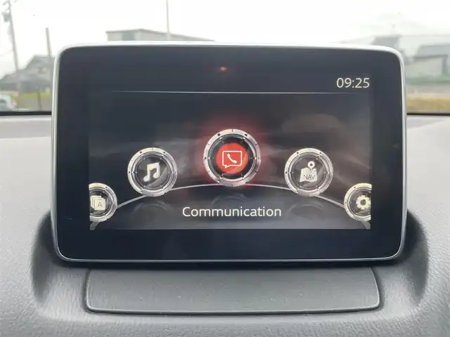 マツダ デミオ 13S 富山県 2015(平27)年 4.9万km メテオグレーマイカ ＬＥＤコンフォートパッケージ/メーカーナビ/フルセグＴＶ/Ｂｌｕｅｔｏｏｔｈ/ＤＶＤ再生/ビルトインＥＴＣ/アイドリングストップ/ＬＥＤオートライト/衝突軽減ブレーキ