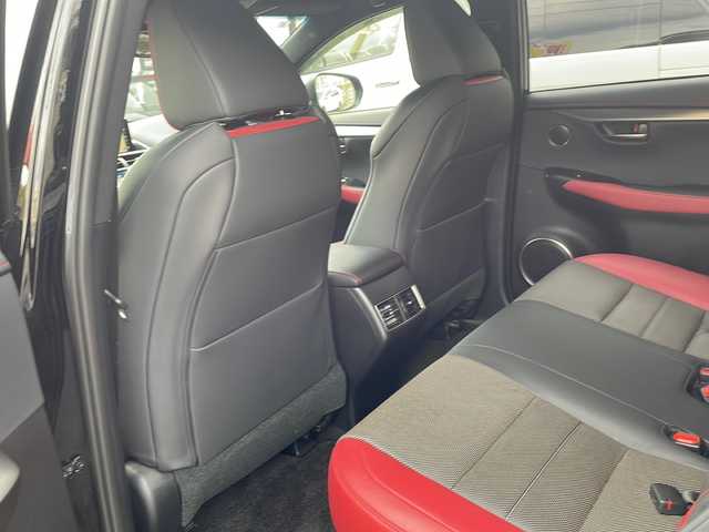 レクサス ＮＸ 300h Fスポーツ 大阪府 2019(平31)年 5万km ブラック １オーナー　サンルーフ　衝突軽減システム　純正ナビ　全周囲カメラ　フルセグＴＶ　Ｂｌｕｅｔｏｏｔｈ　ＣＤ　赤革シート　パワーシート　シートヒーター　ベンチレーション　シートメモリ　三眼ＬＥＤヘッドライト　レーダークルコン　ＥＴＣ２．０　パドルシフト　純正アルミホイール　スペアキー　取扱説明書　保証書　フロアマット　