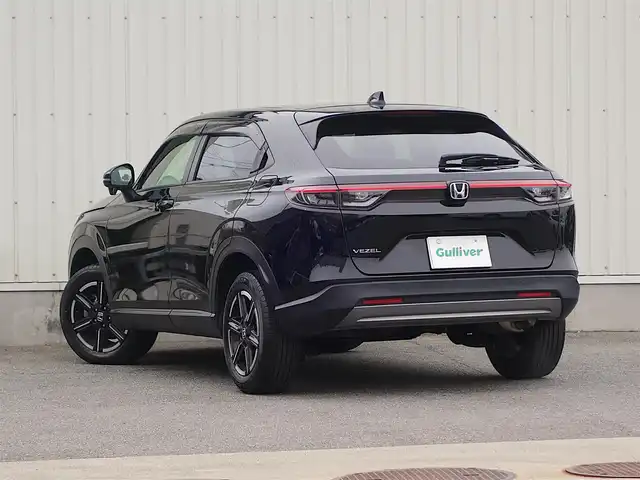 ホンダ ヴェゼル G 山形県 2023(令5)年 3.4万km クリスタルブラックパール ホンダセンシング/純正HDDナビ/　　【CD　DVD　BT　フルセグ　USB】/バックカメラ/レーダークルーズコントロール/LEDオートライト/純正16インチアルミホイール/ドライブレコーダー/コーナーセンサー/アイドリングストップ/ステアリングスイッチ/電動格納ウィンカーミラー/フォグランプ/純正フロアマット/スマートキー×2/ETC