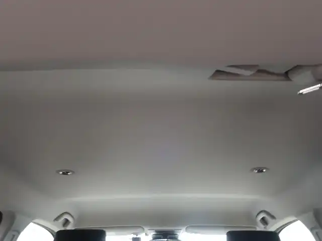 ホンダ ヴェゼル G 山形県 2023(令5)年 3.4万km クリスタルブラックパール ホンダセンシング/純正HDDナビ/　　【CD　DVD　BT　フルセグ　USB】/バックカメラ/レーダークルーズコントロール/LEDオートライト/純正16インチアルミホイール/ドライブレコーダー/コーナーセンサー/アイドリングストップ/ステアリングスイッチ/電動格納ウィンカーミラー/フォグランプ/純正フロアマット/スマートキー×2/ETC