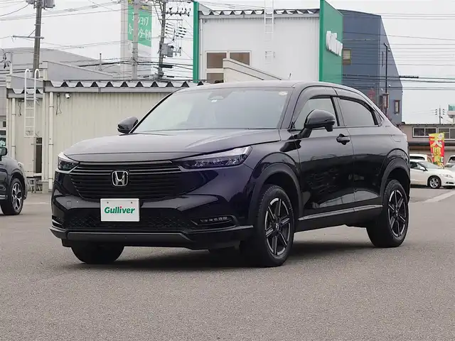 ホンダ ヴェゼル G 山形県 2023(令5)年 3.4万km クリスタルブラックパール ホンダセンシング/純正HDDナビ/　　【CD　DVD　BT　フルセグ　USB】/バックカメラ/レーダークルーズコントロール/LEDオートライト/純正16インチアルミホイール/ドライブレコーダー/コーナーセンサー/アイドリングストップ/ステアリングスイッチ/電動格納ウィンカーミラー/フォグランプ/純正フロアマット/スマートキー×2/ETC