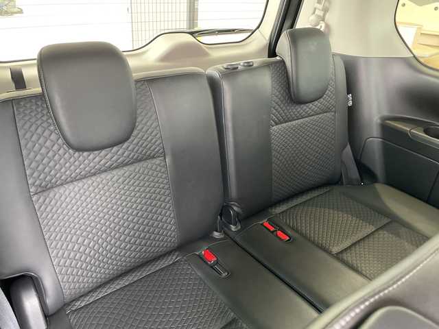 日産 セレナ e－パワー ハイウェイスター V 愛知県 2020(令2)年 5.4万km ダイヤモンドブラック プロパイロット/純正10型ナビ/フリップダウンモニター/両側パワースライドドア/レーダークルーズコントロール/バックカメラ/全方位カメラ/コーナーセンサー/純正アルミホイール/ＥＴＣ/ブラインドスポットモニター/LEDヘッドライト/衝突軽減システム/フルセグ/CD DVD/Bluetooth/レーンキープアシスト/ステアリングスイッチ/スマートキー/プッシュスタート