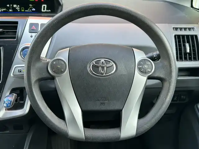 トヨタ プリウス α S 東京都 2011(平23)年 7.5万km クリアストリームメタリック 純正ディーラーナビ(NSCT-W61)/(CD/フルセグTV/AUX)/バックカメラ/スマートキー/プッシュスタート/オートエアコン/純正フロアマット/ハロゲンヘッドライト/オートライト/保証書/取扱説明書/スペアキー