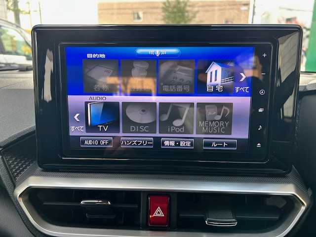 ダイハツ ロッキー G 東京都 2019(令1)年 0.3万km ブラックマイカメタリック/ブライトシルバーメタリック 2トーン 純正ナビ/(フルセグTV/Bluetooth/CD/DVD/SD/ipod)/バックカメラ/スマートアシスト/ETC/前方ドライブレコーダー/前席シートヒーター/衝突回避支援ブレーキ機能/ブレーキ制御付誤発進抑制機能/先行車発信お知らせ機能/クルーズコントロール/純正フロアマット/ステアリングスイッチ/電格ミラー/スペアキー1本/取扱説明書/保証書