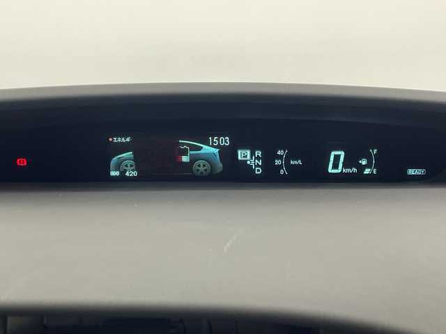 トヨタ プリウス G 大分県 2015(平27)年 4.2万km スーパーホワイトⅡ アルパインナビ/パワーシート/サンルーフ/バックカメラ/ステリングスイッチ/フルセグＴＶ(ＤＶＤ／ＢＴ／ＣＤ)/ＥＴＣ/社外マフラー/前方ドラレコ/ＬＯＸＡＲＮＹ１８インチホイール/ハーフレザーシート