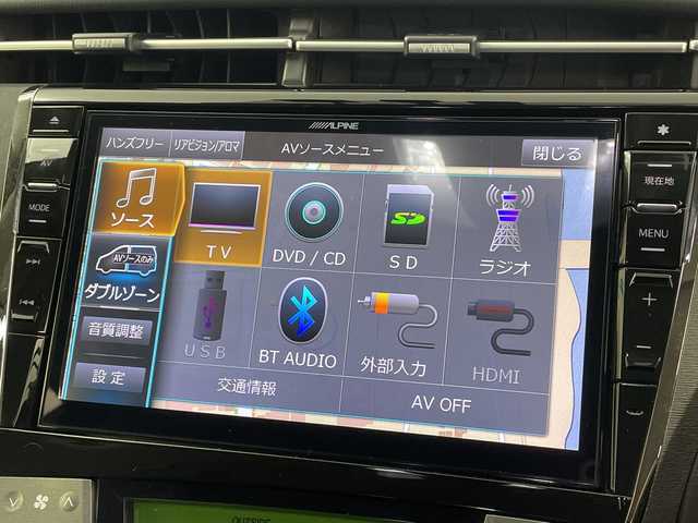 トヨタ プリウス G 大分県 2015(平27)年 4.2万km スーパーホワイトⅡ アルパインナビ/パワーシート/サンルーフ/バックカメラ/ステリングスイッチ/フルセグＴＶ(ＤＶＤ／ＢＴ／ＣＤ)/ＥＴＣ/社外マフラー/前方ドラレコ/ＬＯＸＡＲＮＹ１８インチホイール/ハーフレザーシート