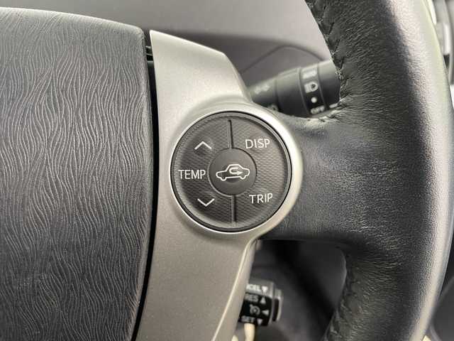 トヨタ プリウス G 大分県 2015(平27)年 4.2万km スーパーホワイトⅡ アルパインナビ/パワーシート/サンルーフ/バックカメラ/ステリングスイッチ/フルセグＴＶ(ＤＶＤ／ＢＴ／ＣＤ)/ＥＴＣ/社外マフラー/前方ドラレコ/ＬＯＸＡＲＮＹ１８インチホイール/ハーフレザーシート