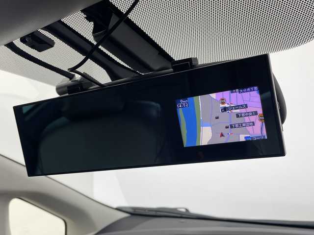 トヨタ プリウス G 大分県 2015(平27)年 4.2万km スーパーホワイトⅡ アルパインナビ/パワーシート/サンルーフ/バックカメラ/ステリングスイッチ/フルセグＴＶ(ＤＶＤ／ＢＴ／ＣＤ)/ＥＴＣ/社外マフラー/前方ドラレコ/ＬＯＸＡＲＮＹ１８インチホイール/ハーフレザーシート