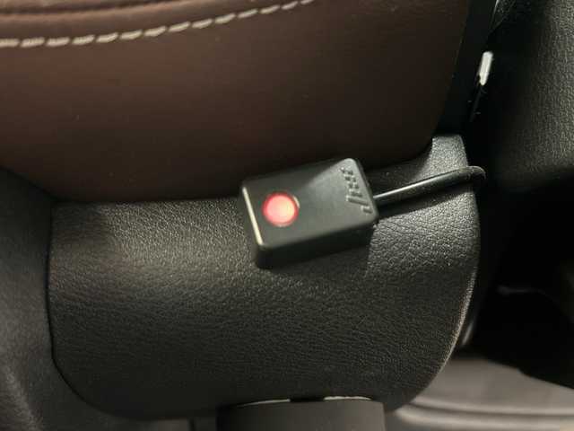 日産 キックス X ツートーンインテリアED 岐阜県 2023(令5)年 1.1万km ホワイト 純正ナビ/プッシュスタート/ETC/ステアリングヒーター/スマートキー/クルーズコントロール/バックモニター/BIuetooth/フルセグ/レザーシート/純正アルミホイール/シートヒーター/LEDヘッドライト/フォグ/ドアバイザー/コーナーセンサー前後/オートライト/衝突軽減システム/全方位モニター/オートブレーキホールド/ルーフレール/EVモード/ドライブモード/オートブレーキホールド