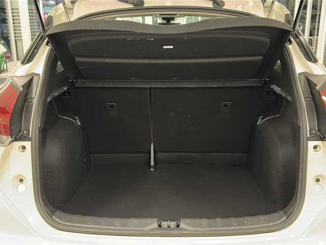 日産 キックス X ツートーンインテリアED 岐阜県 2023(令5)年 1.1万km ホワイト 純正ナビ/プッシュスタート/ETC/ステアリングヒーター/スマートキー/クルーズコントロール/バックモニター/BIuetooth/フルセグ/レザーシート/純正アルミホイール/シートヒーター/LEDヘッドライト/フォグ/ドアバイザー/コーナーセンサー前後/オートライト/衝突軽減システム/全方位モニター/オートブレーキホールド/ルーフレール/EVモード/ドライブモード/オートブレーキホールド