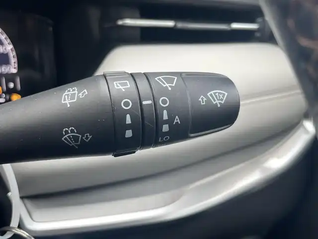 クライスラー・ジープ ジープ コンパス リミテッド 福岡県 2021(令3)年 4.8万km グレーＭ アダプティブクルーズコントロール/ブラインドスポットモニター/レーンキープアシスト/黒革シート/前席シートヒーター/ＡＬＰＩＮＥスピーカー/純正ナビ/Ａｐｐｌｅｃａｒｐｌａｙ　/全方位カメラ/フルセグTV/Bluetooth/LEDヘッドライト/オートハイビーム/パワーバックドア/前後ドライブレコーダー/純正18インチアルミホイール/ETC2.0/スペアキー×1