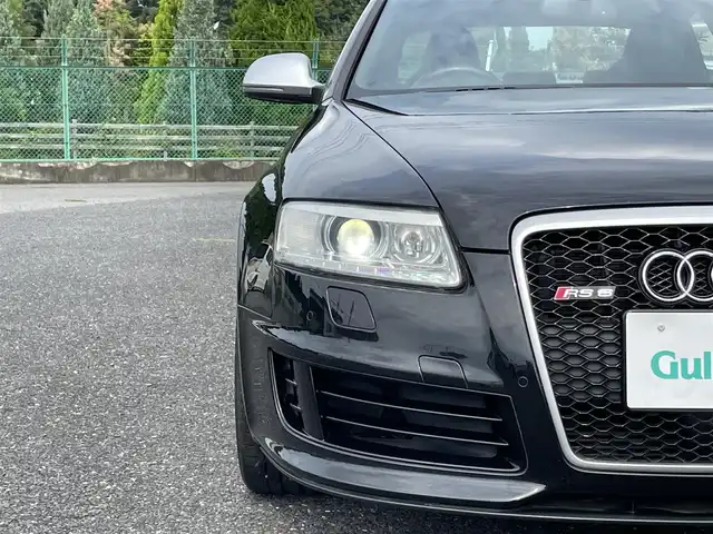 アウディ ＲＳ６ 千葉県 2010(平22)年 6.8万km 黒 スポーツサスペンションプラス/レーダークルーズコントロール/黒革シート/パワーシート＆シートヒーター/HIDヘッドライト/純正ナビ/フルセグTV/バックカメラ/BOSEサウンド