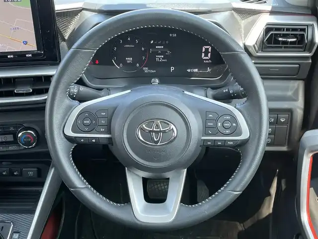 トヨタ ライズ Z 道央・札幌 2020(令2)年 5.1万km ブラックマイカメタリック/ブライトシルバーメタリック ４WD/寒冷地仕様/純正ディーラーOPナビ/CD/DVD/BT/フルセグ/衝突被害軽減ブレーキ/横滑り防止装置/レーダークルーズコントロール/レーンキープアシスト/コーナーセンサー/バックカメラ/ビルトインETC/アイドリングストップ/ワイパーデアイサー/PWRMODE/前席シートヒーター/革巻きステアリング/ステアリングリモコン/MTモード付AT/プッシュスタート/スマートキー/LEDヘッドライト/オートライト/オートハイビーム/フォグランプ/電動格納ミラー/ウィンカーミラー/純正フロアマット/ドアバイザー/スペアキー/純正AW付夏タイヤ積込/195/60/R17/2020年/山4mm