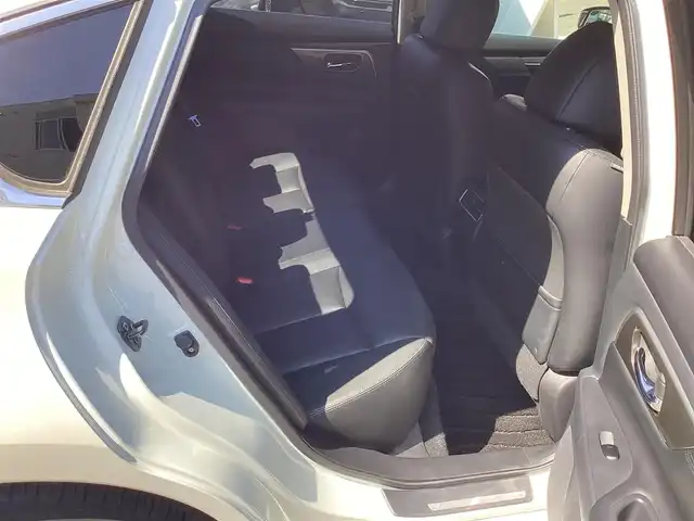 日産 ティアナ XV ナビAVMパッケージ 神奈川県 2016(平28)年 4万km ブリリアントホワイトパール ワンオーナー/純正ナビ、TV/ドライブレコーダー/HIDヘッドランプ/クルーズコントロール/パワーシート/エアコンディショニングシート/革シート