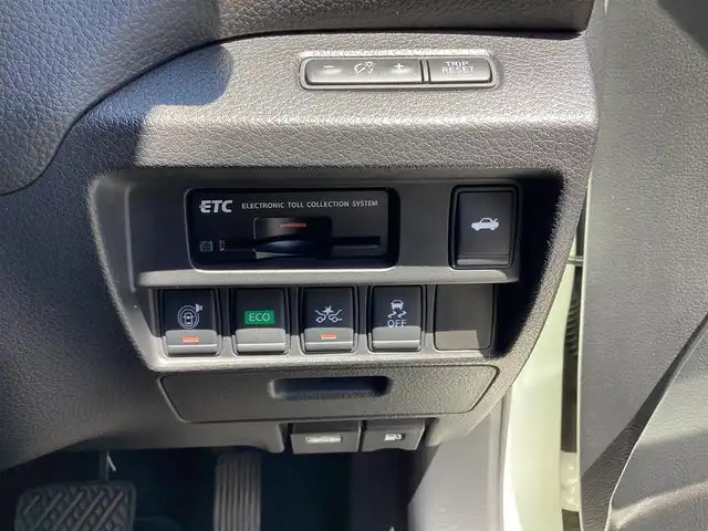 日産 ティアナ XV ナビAVMパッケージ 神奈川県 2016(平28)年 4万km ブリリアントホワイトパール ワンオーナー/純正ナビ、TV/ドライブレコーダー/HIDヘッドランプ/クルーズコントロール/パワーシート/エアコンディショニングシート/革シート