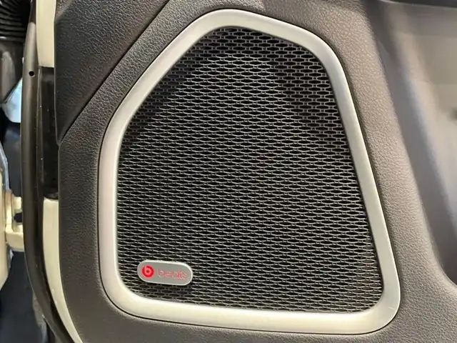 クライスラー・ジープ ジープ コンパス Sモデル 道央・札幌 2020(令2)年 6.3万km 白 全国160台限定車/バイキセノンヘッドライト/フロントシートヒーター/BeatsAudioプレミアムサウンド/パワーリフトゲート/グレーステッチ入りブラックレザーシート/専用19インチAW/Uconnectナビ/フルセグTV/USB/Bluetooth/バックカメラ/パークセンス/ACC/レーンセンス/ブラインドスポットモニター