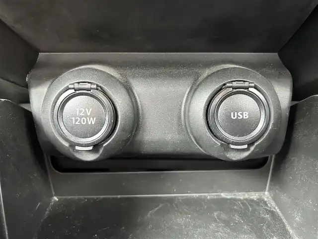 スズキ スイフト HYBRID MG 静岡県 2020(令2)年 2.4万km ピュアホワイトP ワンオーナー /社外SDナビ/（AM/FM/CD/DVD/BT)/全方位カメラ/バックカメラ/レーダークルーズコントロール/スマートキー/プッシュスタート/ETC/前後型ドライブレコーダー/衝突被害軽減システム/レーンキープアシスト/横滑り防止装置/コーナーセンサー/LEDヘッドライト/運転席シートヒーター/スペアキー×１/ドアバイザー/純正フロアマット/取り扱い説明書/新車時保証書