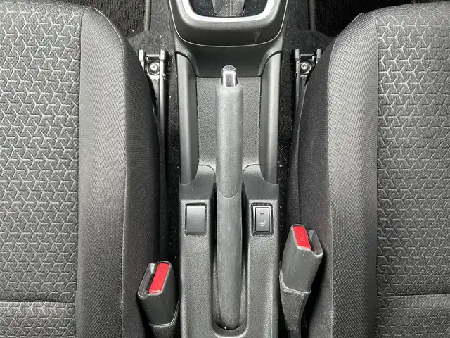 スズキ スイフト HYBRID MG 静岡県 2020(令2)年 2.4万km ピュアホワイトP ワンオーナー /社外SDナビ/（AM/FM/CD/DVD/BT)/全方位カメラ/バックカメラ/レーダークルーズコントロール/スマートキー/プッシュスタート/ETC/前後型ドライブレコーダー/衝突被害軽減システム/レーンキープアシスト/横滑り防止装置/コーナーセンサー/LEDヘッドライト/運転席シートヒーター/スペアキー×１/ドアバイザー/純正フロアマット/取り扱い説明書/新車時保証書