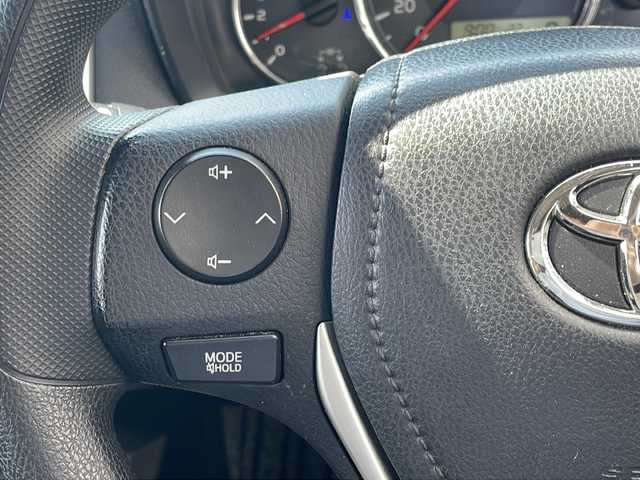 トヨタ カローラ フィールダー 1．5G エアロツアラー 大阪府 2015(平27)年 6.9万km オレンジM ワンオーナー/純正ナビ/ワンセグTV/CD/BT/衝突軽減システム /レーンキープアシスト/オートハイビーム/革調シートカバー/ヘッドライトレベライザー/HIDヘッドライト/フロントフォグライト/ドライブレコーダー/ETC/W/サイド/カーテンエアバック/スマートキー/スペアキーx1/保証書/取説