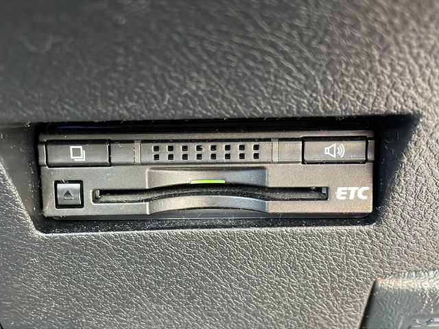 トヨタ カローラ フィールダー 1．5G エアロツアラー 大阪府 2015(平27)年 6.9万km オレンジM ワンオーナー/純正ナビ/ワンセグTV/CD/BT/衝突軽減システム /レーンキープアシスト/オートハイビーム/革調シートカバー/ヘッドライトレベライザー/HIDヘッドライト/フロントフォグライト/ドライブレコーダー/ETC/W/サイド/カーテンエアバック/スマートキー/スペアキーx1/保証書/取説