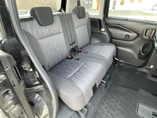 スズキ ソリオ HV MZ 道央・札幌 2024(令6)年 1.5万km スーパーブラックパール ４WD/社外SDナビ/CD/BT/フルセグ/スズキセーフティサポート/衝突被害軽減ブレーキ/横滑り防止装置/レーダークルーズコントロール/レーンキープアシスト/リヤパーキングセンサー/バックカメラ/ETC/アイドリングストップ/片側パワースライドドア/前席シートヒーター/ステアリングリモコン/プッシュスタート/スマートキー/ハロゲンヘッドライト/オートライト/オートハイビーム/ヘッドライトレベライザー/電動格納ミラー/ヒーテッドドアミラー/フロアマット/レンタカー登録
