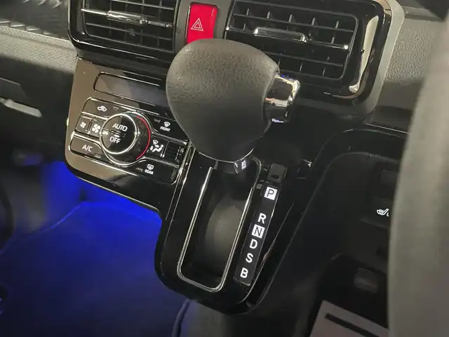 ダイハツ タント カスタム X セレクション 道央・札幌 2020(令2)年 3.5万km レーザーブルークリスタルシャイン ワンオーナー/4WD/社外SDナビ/フルセグTV/CD/DVD/Bluetooth/衝突軽減ブレーキ/横滑り防止/アイドリングストップ/シートヒーター（D/N）/両側パワスラ/オートマチックハイビーム/オートライト/LEDヘッドライト/フォグランプ/ハーフレザーシート/ETC/スマートキー×2/社外エンジンスターター/スタッドレスセット積込み/　155/65/14　2022年製　5mm/保証書/取扱説明書