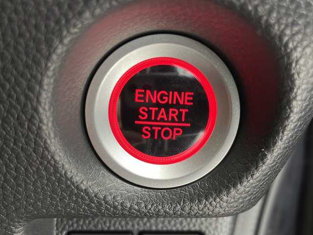ホンダ Ｎ ＢＯＸ カスタム G EX ターボ ホンダセンシング 千葉県 2020(令2)年 3.1万km プレミアムベルベットパープル・パール 純正ディーラーナビ/フルセグTV BT CD DVD/バックカメラ/ビルトインETC/両側パワースライドドア/ハーフレザーシート/運転席シートヒーター/モデューロ15インチＡＷ/リアサンシェード/革巻きハンドル/パドルシフト/衝突軽減ブレーキ/レーンキープアシスト/横滑り防止機能/コーナーセンサー/ＬＥＤヘッドライト/オートライト