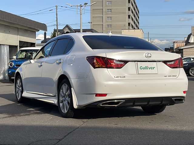 レクサス ＧＳ 350 Iパッケージ 道北・旭川 2014(平26)年 13.5万km ホワイトパールクリスタルシャイン ・４ＷＤ/・寒冷地仕様/メーカーOP/・サンルーフ/・コーナーセンサー/・パワートランク/通常OP/・純正ナビ/BT/ＣＤ/ＤＶＤ/フルセグ/・バックモニター/・エアロ/・茶革シート/・前席エアシート/シートヒーター/パワーシート/・電動リアサンシェード/・Ｄ席メモリーシート/・ブラインドスポットモニター/・ヘッドアップディスプレイ/・パドルシフト/・クルーズコントロール/・ウッドコンビステアリング/・ステアリングリモコン/・オートライト、オートワイパー/・社外前後ドライブレコーダー/・ビルトインETC/・新車時保証書、取説