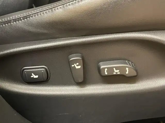 日産 フーガ 250GT 群馬県 2010(平22)年 4.1万km ブレードシルバー サンルーフ/メーカーナビ/・フルセグTV/・CD/DVD/BT/・AUX/AM.FM/バック/サイドカメラ/ビルトインETC/ドライブレコーダー/クルーズコントロール/ステアリングスイッチ/ハーフレザーシート/D/N席パワーシート(D席メモリ付)/HIDヘッドライト/フォグランプ/オートライト/スマートキー×2/プッシュスタート/純正18インチAW/純正フロアマット/電動格納ミラー/横滑り防止システム