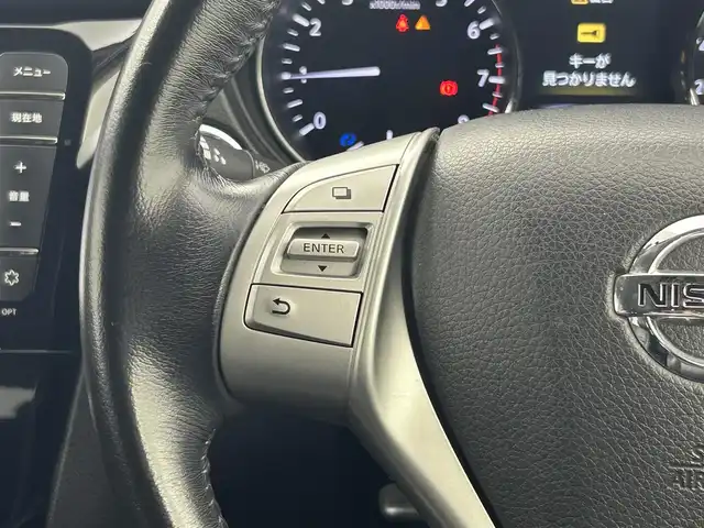 日産 エクストレイル ハイブリッド 20X エマージェンシーブレーキ 群馬県 2015(平27)年 6.3万km ブリリアントホワイトパール 純正ナビ　純正フリップダウンモニター　衝突軽減　シートヒーター　ダウンヒルアシストコントロール　横滑り防止　ビルトインETC　純正アルミホイール　スマートキー　プッシュスタート　禁煙車