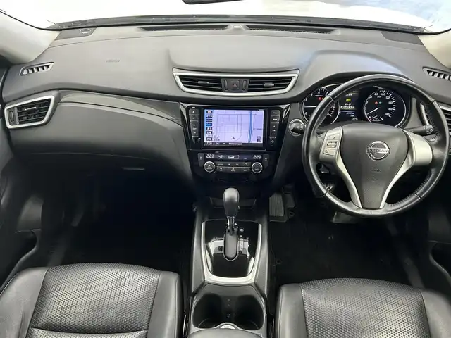 日産 エクストレイル ハイブリッド 20X エマージェンシーブレーキ 群馬県 2015(平27)年 6.3万km ブリリアントホワイトパール 純正ナビ　純正フリップダウンモニター　衝突軽減　シートヒーター　ダウンヒルアシストコントロール　横滑り防止　ビルトインETC　純正アルミホイール　スマートキー　プッシュスタート　禁煙車