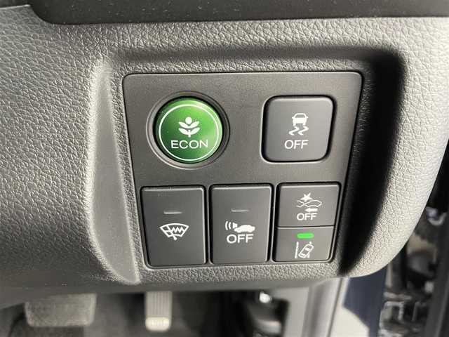 ホンダ ヴェゼル ハイブリッド 富山県 2019(令1)年 6万km ミッドナイトブルービームM 社外ナビ（AM/FM/CD/DVD/USB/SD/BT/HDMI）/フルセグTV/バックカメラ/寒冷地仕様/衝突被害軽減ブレーキ/アダプティブクルーズコントロール/レーンキープアシスト/オートライト/LEDヘッドライト/ハーフレザーシート/前席シートヒーター/ビルトインETC/ドライブレコーダー/パドルシフト/スマートキー×２/プッシュスタート/アイドリングストップ/保証書