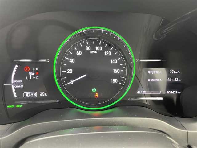 ホンダ ヴェゼル ハイブリッド 富山県 2019(令1)年 6万km ミッドナイトブルービームM 社外ナビ（AM/FM/CD/DVD/USB/SD/BT/HDMI）/フルセグTV/バックカメラ/寒冷地仕様/衝突被害軽減ブレーキ/アダプティブクルーズコントロール/レーンキープアシスト/オートライト/LEDヘッドライト/ハーフレザーシート/前席シートヒーター/ビルトインETC/ドライブレコーダー/パドルシフト/スマートキー×２/プッシュスタート/アイドリングストップ/保証書