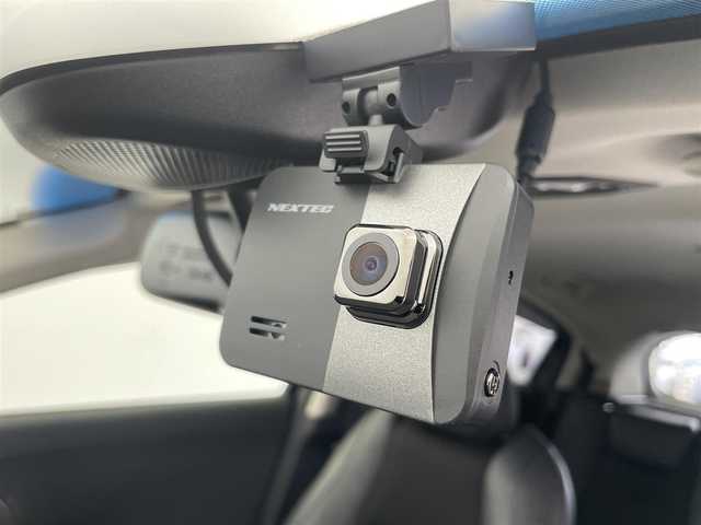 ホンダ ヴェゼル ハイブリッド 富山県 2019(令1)年 6万km ミッドナイトブルービームM 社外ナビ（AM/FM/CD/DVD/USB/SD/BT/HDMI）/フルセグTV/バックカメラ/寒冷地仕様/衝突被害軽減ブレーキ/アダプティブクルーズコントロール/レーンキープアシスト/オートライト/LEDヘッドライト/ハーフレザーシート/前席シートヒーター/ビルトインETC/ドライブレコーダー/パドルシフト/スマートキー×２/プッシュスタート/アイドリングストップ/保証書