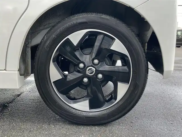 日産 ルークス HWS X アーバンクロム 静岡県 2021(令3)年 1.8万km ホワイトパール エマージェンシーブレーキ/純正9インチナビ(MM320D-L)/　AM FM CD DVD Bluetooth SD USB/ビルトインETC/前方ドライブレコーダー/LEDオートヘッドランプ/両側パワースライドドア/純正14インチアルミホイール/スマートキー＆プッシュスタート/アイドリングストップ/フルセグTV/アラウンドビューモニター