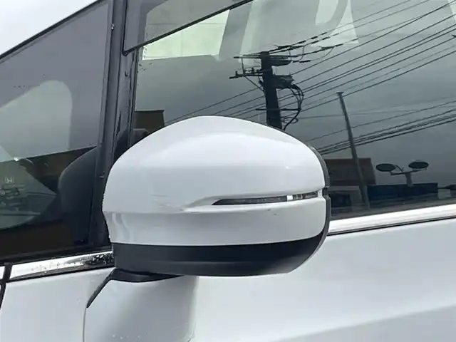 ホンダ オデッセイ G エアロ ホンダセンシング 佐賀県 2018(平30)年 12.5万km プラチナホワイトパール 株)IDOMが運営する【じしゃロン佐賀店】の自社ローン専用車両になります。/こちらは現金またはオートローンご利用時の価格です。自社ローンご希望の方は別途その旨お申付け下さい/純正ナビ/（CD/DVD/BT/TV/USB)/バックカメラ/ステアリングリモコン/両側パワースライドドア/ホンダセンシング/ETC2.0/アイドリングストップ/LEDヘッドライト/オートライト/純正フロアマット/純正ドアバイザー/スペアキー