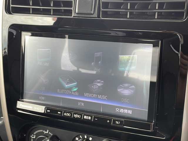 スズキ ジムニー ランドベンチャー 岩手県 2017(平29)年 5.9万km パールホワイト 純正ナビ　フルセグ　Ｂｌｕｅｔｏｏｔｈ　ＥＴＣ　ＤＶＤ再生　ハーフレザーシート　シートヒーター　ステアリングスイッチ　純正１６ＡＷ　ヒーター付電格ドアミラー　キーレス　フォグランプ　ドアバイザー