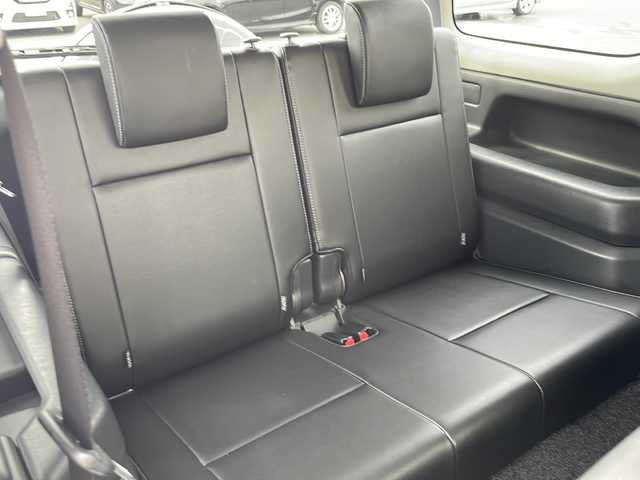 スズキ ジムニー ランドベンチャー 岩手県 2017(平29)年 5.9万km パールホワイト 純正ナビ　フルセグ　Ｂｌｕｅｔｏｏｔｈ　ＥＴＣ　ＤＶＤ再生　ハーフレザーシート　シートヒーター　ステアリングスイッチ　純正１６ＡＷ　ヒーター付電格ドアミラー　キーレス　フォグランプ　ドアバイザー